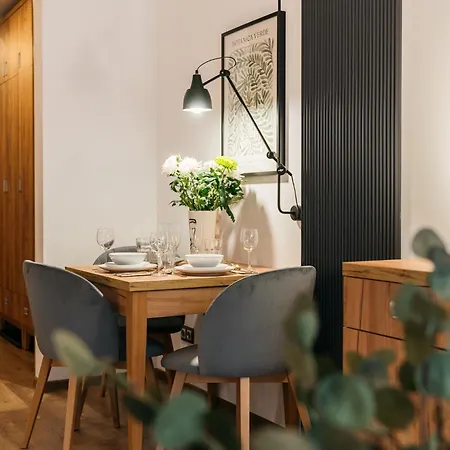 Daire Orso & By Staylab Varşova
