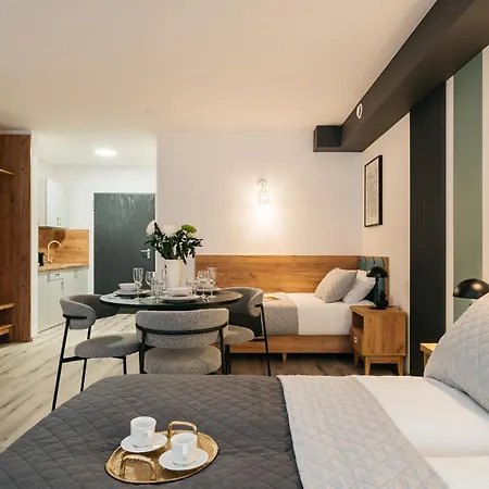 Apartament Orso & By Staylab *