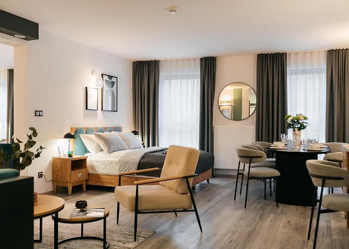 Orso & By Staylab Varsó