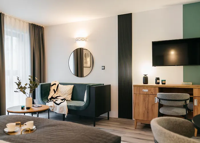 Orso & By Staylab * Varsó