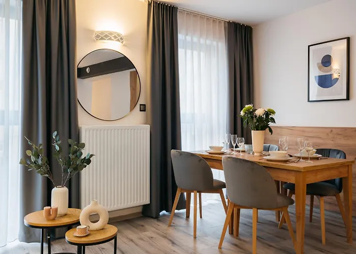 Orso & By Staylab Varsó