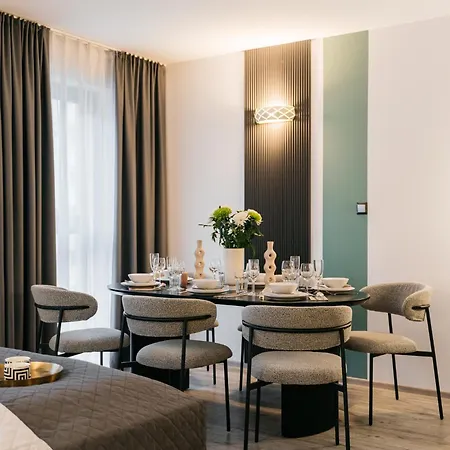 Apartamento Orso & By Staylab Varsóvia